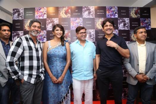 Tollywood actor Nagarjuna launches Bharat Thakur's Colossal Abstracts at Gallery Space, Road No 12, Banjara Hills in Hyderabad. Celebs like Jagapathi Babu, Lakshmi Manchu, Aditi Chengappa, Kamna Singh, KK Senthil Kumar and others graced the event.