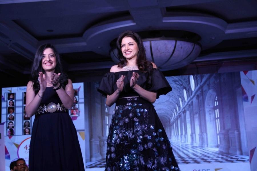 Actress Bhagyashree and fashion designer Amy Billimoria during the Mumbai Obstetrics and Gynecological Society's annual fashion show for Save the Girl Child cause in Mumbai on March 11, 2017. Bhagyashree,Diana Hayden,Fashion designer Amy Billimoria,Amy Billimoria,Mumbai Obstetrics and Gynecological Society's annual fashion show,Gynecological Society's annual fashion show