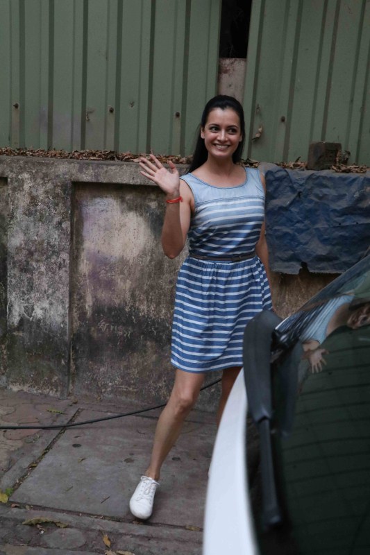 Bollywood actress Dia Mirza spotted at Bandra. Kajol,Dia Mirza,Kajol spotted at Bandra,Dia Mirza spotted at Bandra,Kajol at Bandra,Dia Mirza at Bandra,Kajol pics,Kajol images,Kajol photos,Kajol stills,Kajol pictures,Dia Mirza pics,Dia Mirza images,Dia Mirza photos,Dia Mirza stills,Dia Mirza pictures