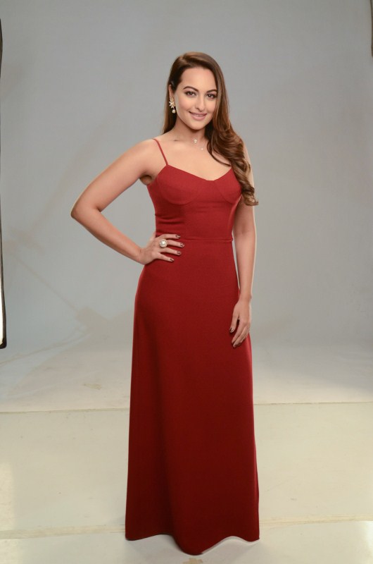 Bollywood actor Sonakshi Sinha during the promo shoot of Nach Baliye season 8 in Mumbai Sonakshi Sinha,Nach Baliye season 8,Nach Baliye,actress Sonakshi Sinha,Sonakshi Sinha pics,Sonakshi Sinha images,Sonakshi Sinha photos,Sonakshi Sinha stills,Sonakshi Sinha pictures