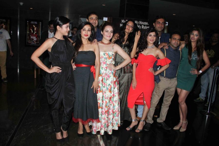 Vidya Balan, Gauahar Khan, Pallavi Sharda, Srijit Mukherji, Mukesh Bhatt with son and filmmaker Vishesh Bhatt during the trailer launch of film Begum Jaan in Mumbai on March 14, 2017. Vidya Balan,Gauahar Khan,Pallavi Sharda,Srijit Mukherji,Mukesh Bhatt,Begum Jaan press meet,Begum Jaan press meet pics,Begum Jaan press meet images,Begum Jaan press meet photos,Begum Jaan press meet stills,Begum Jaan press meet pictures