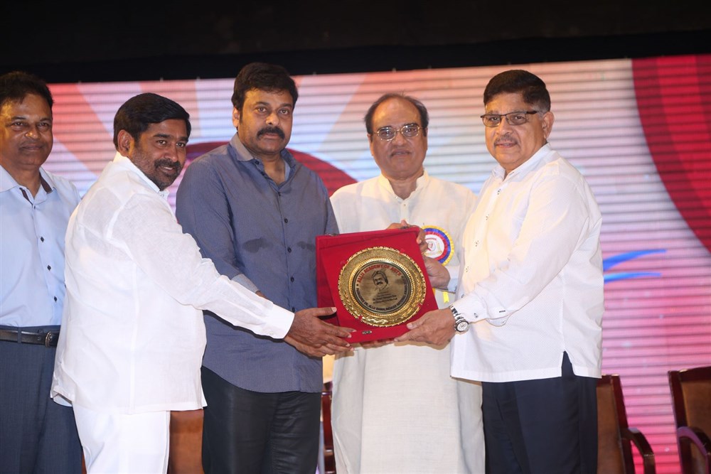 Allu Ramalingaiah Award Presentation 2017 event held at Hyderabad. Celebs like Chiranjeevi, Allu Arjun, Allu Aravind, Allu Nirmala and others graced the event. Chiranjeevi,Allu Arjun,Megastar Chiranjeevi,Allu Ramalingaiah Award Presentation 2017,Allu Ramalingaiah Award Presentation,Allu Aravind,?Allu Nirmala