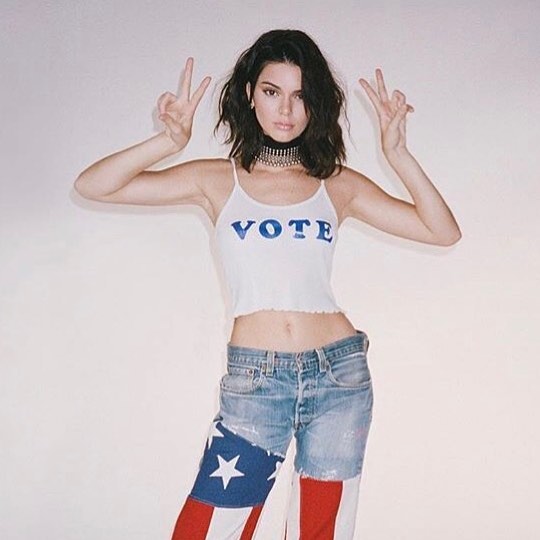 Hollywood actress Kendall Jenner's latest Instagram photos. Kendall Jenner,Kendall Jenner bikini selfie,Kendall Jenner hot photos,kendall jenner mirror selfie,Kendall Jenner instagram,Kylie Jenner,Kylie Jenner instagram,kylie jenner photos,Kylie Jenner hot photos,kylie jenner bikini pic,kylie jenner bikini photo