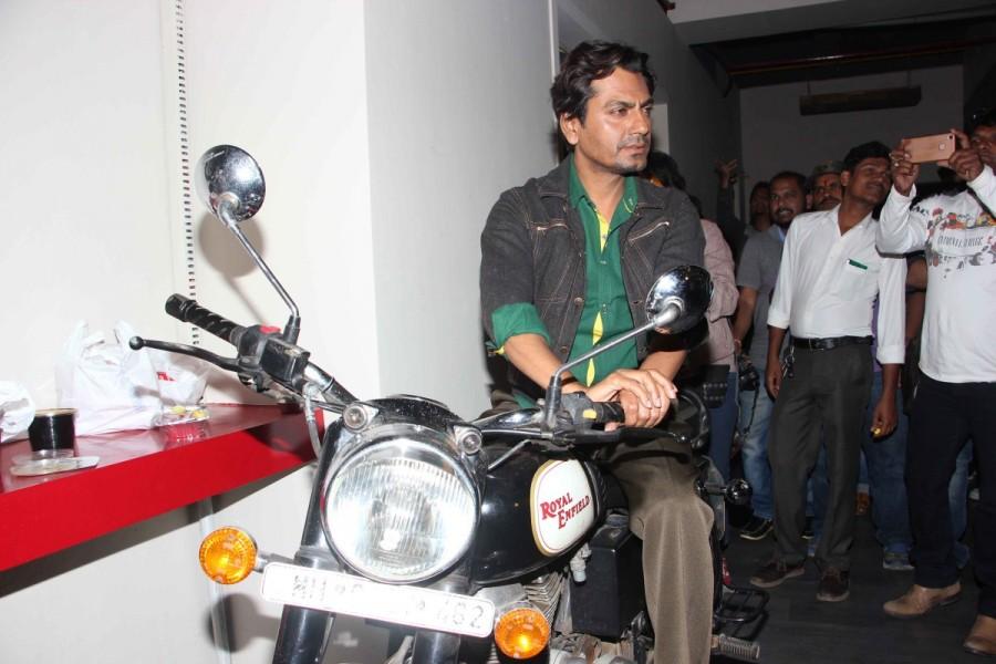 Bollywood actor Nawazuddin Siddiqui poster shoot For Upcoming Movie Babumoshai Bandookbaaz. Nawazuddin Siddiqui,Babumoshai Bandookbaaz,Babumoshai Bandookbaaz poster,Babumoshai Bandookbaaz first look,Babumoshai Bandookbaaz pics,Babumoshai Bandookbaaz images,Nawazuddin Siddiqui pics,Nawazuddin Siddiqui images,Nawazuddin Siddiqui photos,Nawazuddin