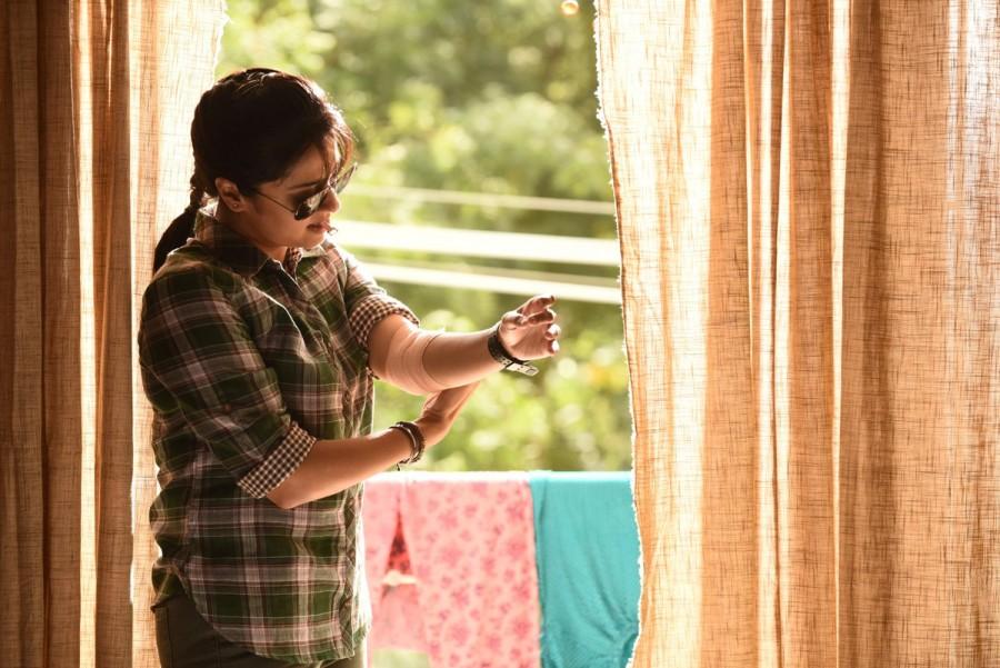 Magalir Mattum is an upcoming Tamil movie directed by Bramma. The film stars Jyothika, Saranya, Urvashi, Bhanupriya in the lead role. Music composed by Ghibran. Jyothika,Saranya,Urvashi,Bhanupriya,Magalir Mattum,Magalir Mattum movie stills,Magalir Mattum movie pics,Magalir Mattum movie images,Magalir Mattum movie photos,Magalir Mattum movie pictures,Magalir Mattum pics,Magalir Mattum images,Magalir Mattum photos