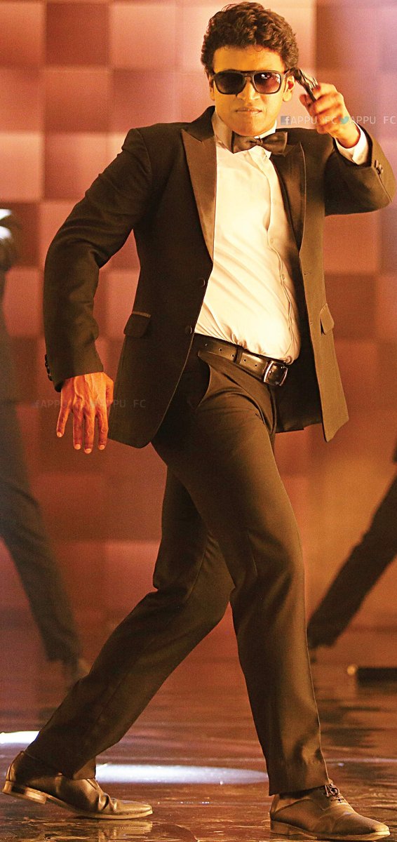 Puneeth Rajkumar and Priya Anand,Puneeth Rajkumar,Priya Anand,Raajakumara movie stills,Raajakumara movie pics,Raajakumara movie images,Raajakumara movie photos,Raajakumara movie pictures,Raajakumara stills,Raajakumara pics,Raajakumara images,Raajakumara p