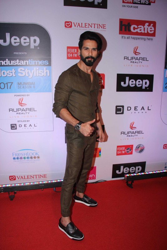 Bollywood actors Shahid Kapoor spotted during the HT Most Stylish Awards in Mumbai on March 24, 2017. Shahid Kapoor and Tapsee Pannu,Shahid Kapoor,Tapsee Pannu,Tapsee Pannu at HT Most Stylish Awards 2017,Tapsee Pannu at HT Most Stylish Awards,Shahid Kapoor at HT Most Stylish Awards 2017,Shahid Kapoor at HT Most Stylish Awards