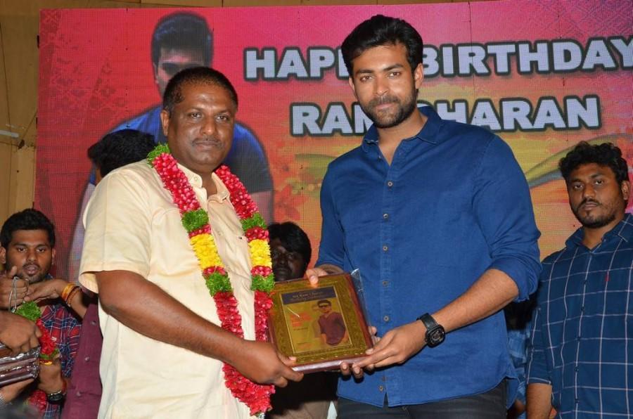 South Indian actor Varun Tej celebrates Ram Charan birthday in Hyderabad. Varun Tej,actor Varun Tej,Ram Charan,Ram Charan birthday,Ram Charan Teja,Ram Charan birthday celebrations,Ram Charan birthday celebration,Ram Charan birthday celebration pics,Ram Charan birthday celebration images,Ram Charan birthday celebration photos,Ra