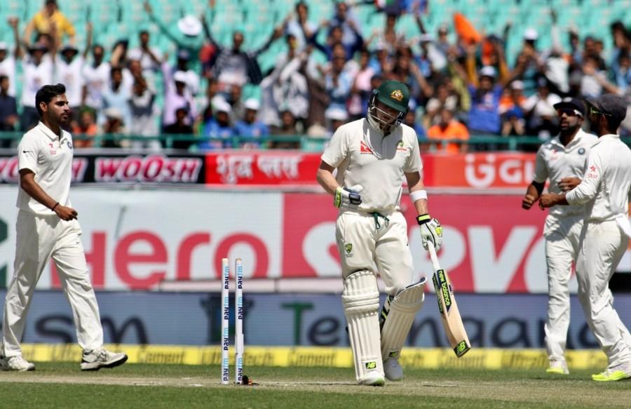Apart from Maxwell, no other batsmen stood up to the occasion and there was a seemingly unending procession back to the pavilion. India need 106 runs,India need 106 runs against Australia,India vs Australia,india vs australia test series 2017,india vs australia test series,India vs Australia 4th Test,india vs australia live,India vs Australia live streaming