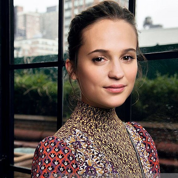 Check out sizzling pics of Alicia Vikander, the new Lara Croft - Photos ...