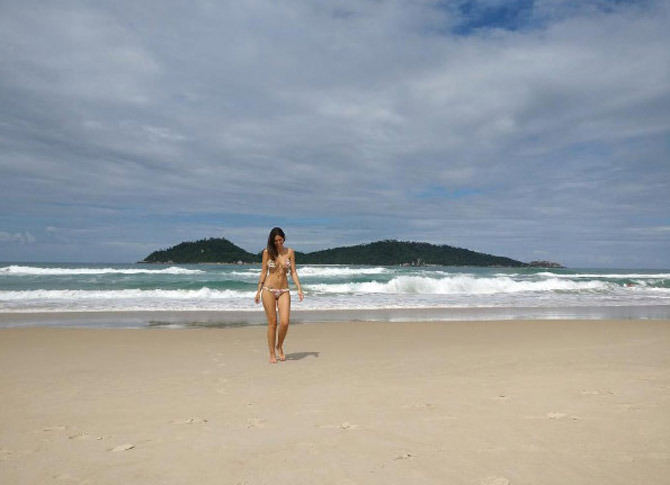 Bollywood actress Bruna Abdullah flaunts slim, curvy frame on Brazilian holiday. Bruna Abdullah,actress Bruna Abdullah,Bruna Abdullah bikini pictures,Bruna Abdullah bikini pics,Bruna Abdullah bikini images,Bruna Abdullah bikini photos,Bruna Abdullah bikini stills,Bruna Abdullah hot pics,Bruna Abdullah hot images,Bruna Abdullah hot pho