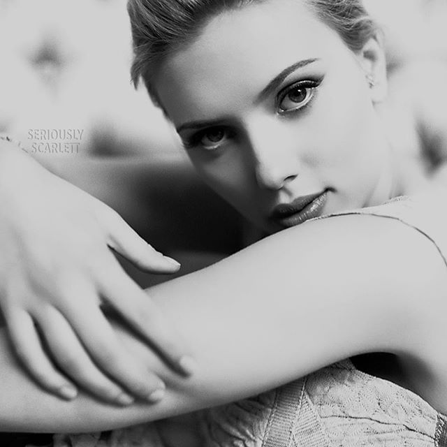 Photo Gallery - Actresses - Scarlett Johansson Images