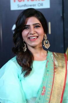 South Indian actress Samantha spotted at IIFA Utsavam Awards 2017 Green Carpet.