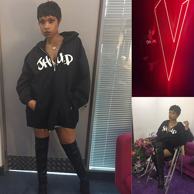 Hollywood actress Jennifer Hudson shows off her legs in mini dress. Jennifer Hudson,Jennifer Hudson legs,Jennifer Hudson spicy legs,Jennifer Hudson hot pics,Jennifer Hudson hot images,Jennifer Hudson hot photos,Jennifer Hudson hot stills,Jennifer Hudson hot pictures
