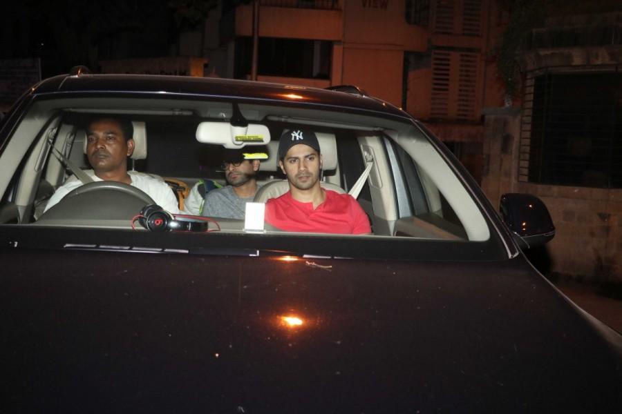 Bollywood actor Varun Dhawan and Sidharth Malhotra spotted at Karan Johar's house. Varun Dhawan and Sidharth Malhotra,Varun Dhawan,Sidharth Malhotra,Karan Johar,Varun Dhawan pics,Varun Dhawan images,Varun Dhawan stills,Varun Dhawan pictures,Sidharth Malhotra pics,Sidharth Malhotra images,Sidharth Malhotra photos,Sidharth Malhotra stills