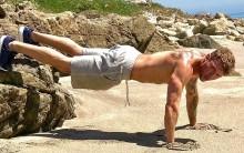 Hollywood actor Ryan Phillippe's Shirtless Photo Shoot.