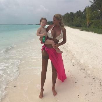 Hollywood actress Katie Price shows off her incredible bikini body on a Maldives getaway with the family.