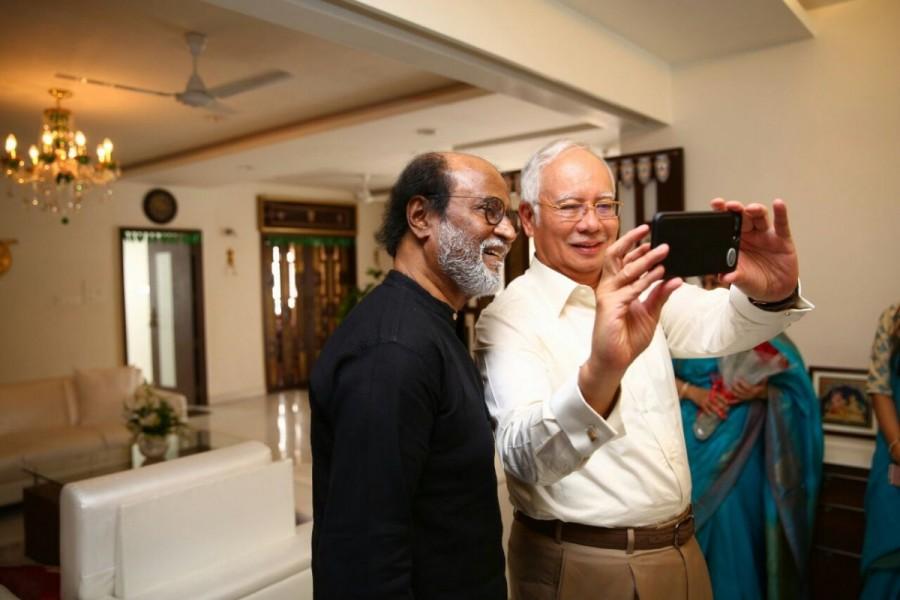 "When we were shooting for 'Kabali' in Malaysia, we were touched by the support Malaysian government extended to us. Due to our busy shooting schedule, I couldn't meet and thank him (Razak) in Malaysia. "When I learnt he was coming to Chennai, I invited him home. He accepted my invitation and came home. He even saw some portion of 'Kabali'," Rajinikanth told reporters here. Malaysian PM Najib Razak,Najib Razak,PM Najib Razak,Najib Razak meets superstar Rajinikanth,Najib Razak meets Rajinikanth,Rajinikanth,superstar Rajinikanth