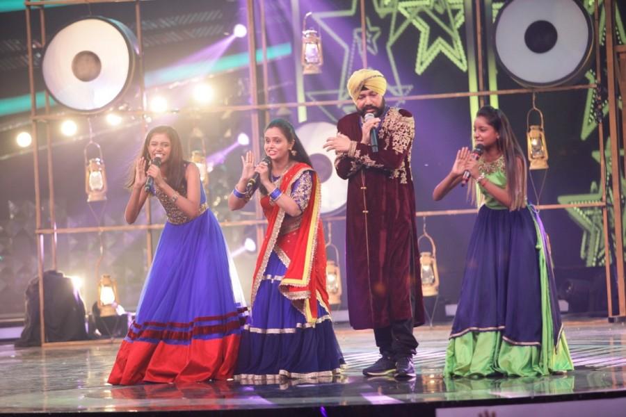 Dil Hai Hindustani finale,Dil Hai Hindustani,Daler Mehndi,Daler Mehndi performance with Badshah,Dil Hai Hindustani Finalists