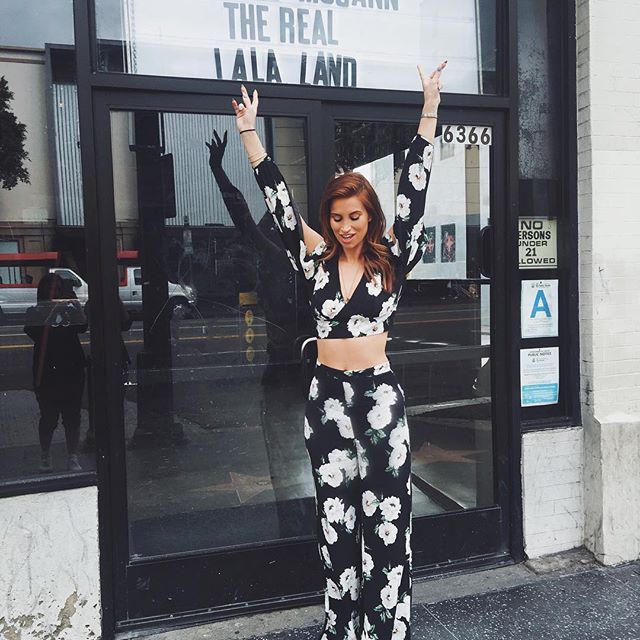 Check out the latest Instagram photos of Hollywood actress Ferne McCann. Ferne McCann,Ferne McCann cleavage,Ferne McCann hot pics,Ferne McCann hot images,Ferne McCann hot stills,Ferne McCann hot pictures,Ferne McCann pics,Ferne McCann images,Ferne McCann photos,Ferne McCann stills