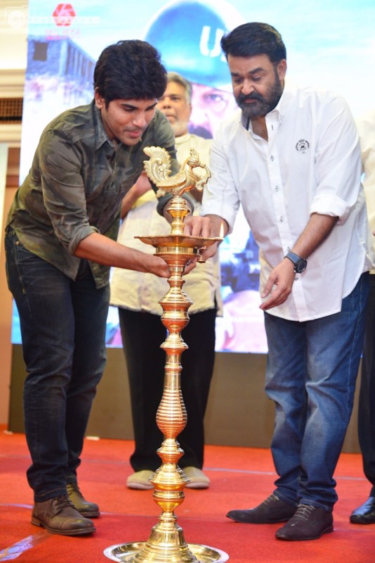 Malayalam movie 1971 Beyond Borders audio launch event last night. Celebs like Mohanlal, Allu Sirish and others graced the event. Mohanlal and Allu Sirish,Allu Sirish,Mohanlal,1971 Beyond Borders,1971 Beyond Borders audio launch,1971 Beyond Borders audio launch pics,1971 Beyond Borders audio launch images,1971 Beyond Borders audio launch photos,1971 Beyond Borders audio launch still
