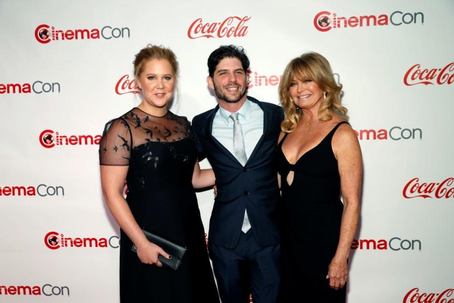 Actor/comedian Amy Schumer, director Jonathan Levine and actor Goldie Hawn Jessica Chastain,Salma Hayek,Sofia Boutella,Big Screen Achievement Awards,Big Screen Achievement Awards 2017,Big Screen Achievement Awards pics,Big Screen Achievement Awards images,Big Screen Achievement Awards stills,Big Screen Achievement Awards picture