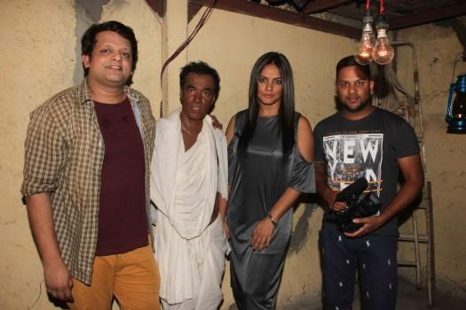 Bollywood actress Neetu Chandra shoots music video with singers from Amsterdam.