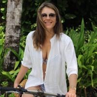 Liz Hurley,actress Liz Hurley,Liz Hurley hot pics,Liz Hurley hot images,Liz Hurley hot photos,Liz Hurley hot stills,Liz Hurley hot pictures,Liz Hurley bikini pics,Liz Hurley bikini images,Liz Hurley bikini photos,Liz Hurley bikini stills,Liz Hurley bikini