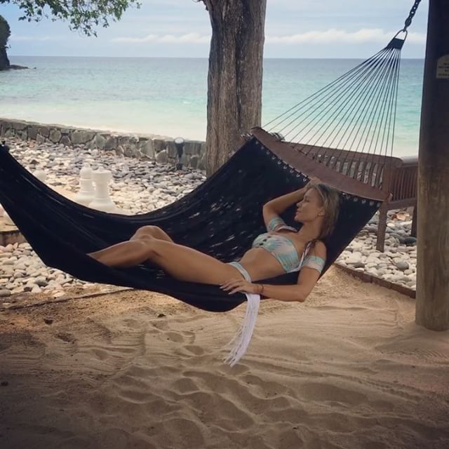 Real Housewives star Joanna Krupa shows she's comfortable in her own skin. Real Housewives star Joanna Krupa,Joanna Krupa,Joanna Krupa BIKINI PICS,Joanna Krupa BIKINI images,Joanna Krupa BIKINI phoots,Joanna Krupa BIKINI stills,Joanna Krupa BIKINI pictures,Joanna Krupa hot pics,Joanna Krupa hot images,Joanna Krupa hot photos,Joa