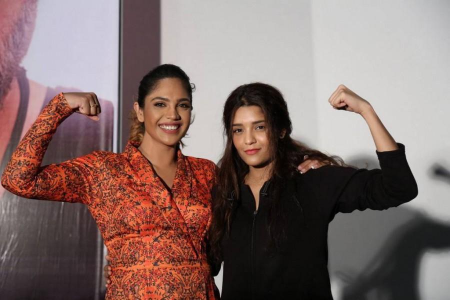 Telugu movie Guru success meet held at Prasad Labs, Jubilee Hills in Hyderabad on 04th April. Celebs like Venkatesh, Ritika Singh, Mumtaz Sorcar, Sudha Kongara Prasad and others graced the event. Venkatesh,Ritika Singh,Mumtaz Sorcar,Sudha Kongara Prasad,Guru movie success meet,Guru success meet,Guru success meet pics,Guru success meet images,Guru success meet stills,Guru success meet pictures,Guru success meet photos