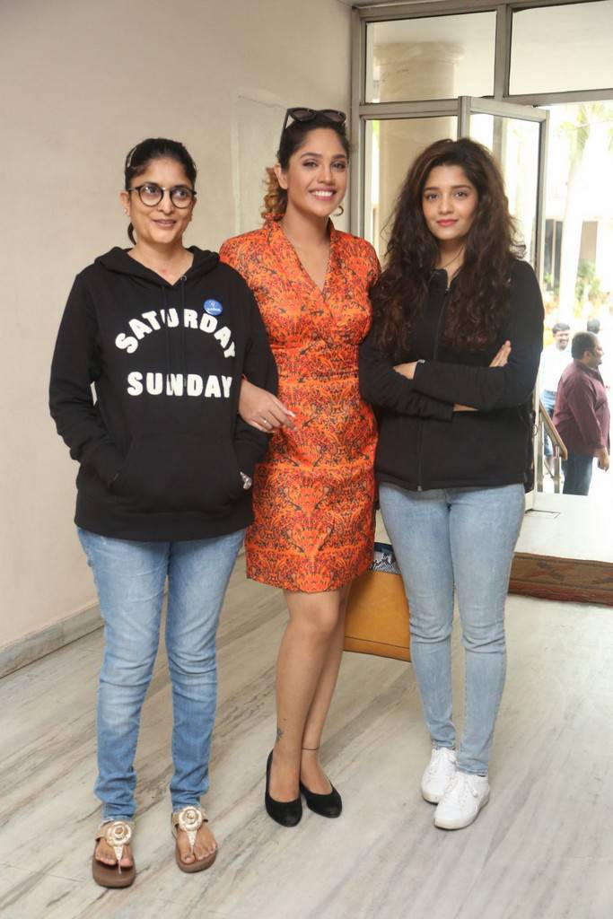 Telugu movie Guru success meet held at Prasad Labs, Jubilee Hills in Hyderabad on 04th April. Celebs like Venkatesh, Ritika Singh, Mumtaz Sorcar, Sudha Kongara Prasad and others graced the event. Venkatesh,Ritika Singh,Mumtaz Sorcar,Sudha Kongara Prasad,Guru movie success meet,Guru success meet,Guru success meet pics,Guru success meet images,Guru success meet stills,Guru success meet pictures,Guru success meet photos