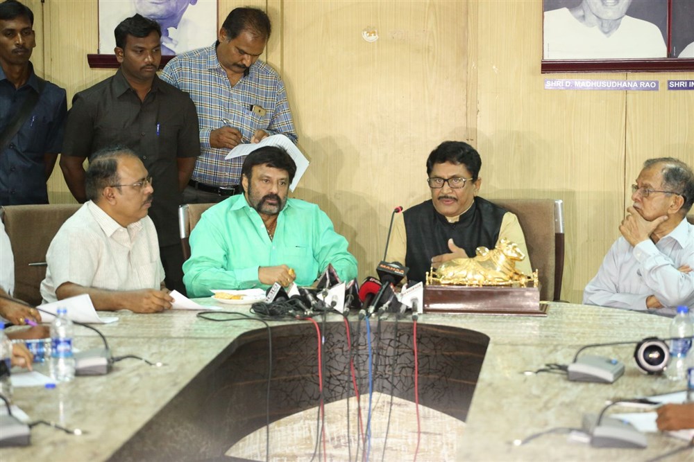 NTR, BN Reddy, Nagireddy, Chakrapani National film award & Raghupathi Venkaiah award announcement for 2012 & 2013 year. Celebs like Nandamuri Balakrishna, Murali Mohan graced the event. NTR,BN Reddy,Nagireddy,Chakrapani National film award,Raghupathi Venkaiah award,Nandamuri Balakrishna,Murali Mohan