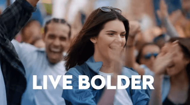 Kendall Jenner turns blonde for TV ad.