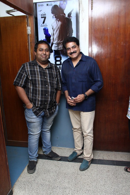 Tamil movie 8 Thottakkal celebrity show held in Chennai. Celebs like Venkat Prabhu, Vaibhav, Aravind Akash, G Dhananjayan, Aparna Balamurali, Sasi, SS Stanley, S. Ramakrishnan, Pushkar-Gayathri, Chetan, Vetri, Vijay Adhiraj, CV Kumar, Ashwin Kakumanu, Rajakumaran, Sathish, Sri Ganesh, Mime Gopi and others graced the event. Venkat Prabhu,Vaibhav,8 Thottakkal,8 Thottakkal celebrity show,8 Thottakkal special screening,8 Thottakkal celebrity show pics,8 Thottakkal celebrity show images,8 Thottakkal celebrity show stills,8 Thottakkal celebrity show pictures,8 Thottakkal celebrit