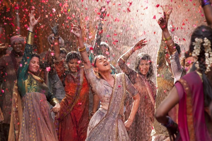 Kaatru Veliyidai is an upcoming Tamil romantic drama movie written, produced and directed by Mani Ratnam. The film stars Karthi Sivakumar and Aditi Rao Hydari in the lead role, while Delhi Ganesh, Vipin Sharma, RJ Balaji, Harish Raj and Amritaa Singh in supporting role. Karthi,Aditi Rao Hydari,Kaatru Veliyidai,Kaatru Veliyidai movie stills,Kaatru Veliyidai movie pics,Kaatru Veliyidai movie images,Kaatru Veliyidai movie pictures,Kaatru Veliyidai movie photos,Kaatru Veliyidai stills,Kaatru Veliyidai pics,Kaatru Veliyidai i