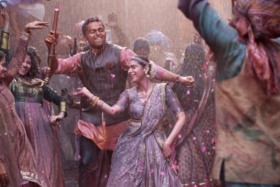 Kaatru Veliyidai is an upcoming Tamil romantic drama movie written, produced and directed by Mani Ratnam. The film stars Karthi Sivakumar and Aditi Rao Hydari in the lead role, while Delhi Ganesh, Vipin Sharma, RJ Balaji, Harish Raj and Amritaa Singh in supporting role. Karthi,Aditi Rao Hydari,Kaatru Veliyidai,Kaatru Veliyidai movie stills,Kaatru Veliyidai movie pics,Kaatru Veliyidai movie images,Kaatru Veliyidai movie pictures,Kaatru Veliyidai movie photos,Kaatru Veliyidai stills,Kaatru Veliyidai pics,Kaatru Veliyidai i