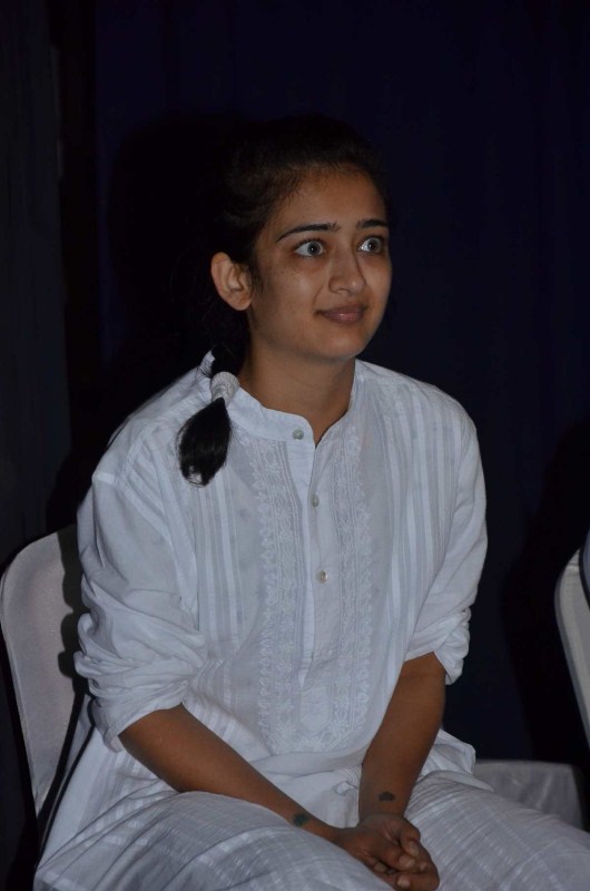 South Indian actress Akshara Hassan at Chandra Haasan Memorial Meet. Akshara Hassan,Akshara Hassan at Chandra Haasan Memorial Meet,actress Akshara Hassan,Akshara Hassan pics,Akshara Hassan images,Akshara Hassan phoots,Akshara Hassan stills,Akshara Hassan pictures