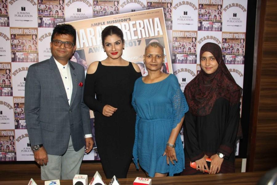 Bollywood actor Raveena Tandon during the unveiling of the Bharat Prerna Awards special issue powered by Stardust in Mumbai on April 7, 2017. Raveena Tandon,actress Raveena Tandon,Bharat Prerna Awards special issue,Bharat Prerna Awards,Raveena Tandon pics,Raveena Tandon images,Raveena Tandon stills,Raveena Tandon pictures,Raveena Tandon photos
