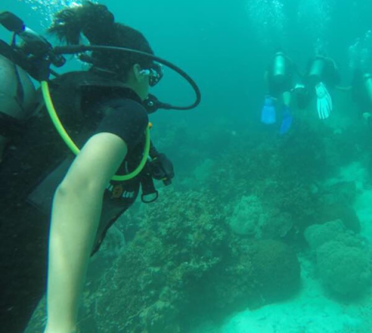 Taapsee along with her sister and close friends had a time of their life as Taapsee and Shagun both love exploring different kinds of adventure sports, and they tried their hands at a number of activities including Scuba diving and Jet boarding which was always in their bucket list. Taapsee Pannu,actress Taapsee Pannu,Taapsee Pannu in Bangkok,Taapsee Pannu Bangkok pics,Taapsee Pannu Bangkok images,Taapsee Pannu Bangkok stills,Taapsee Pannu Bangkok pictures,Taapsee Pannu Bangkok photos