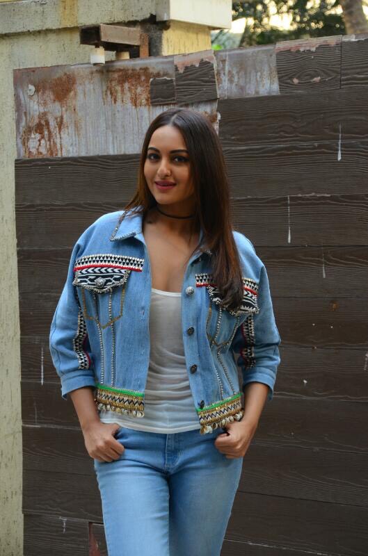 Bollywood actress Sonakshi Sinha promotes Noor film at T Series office in Mumbai on April 10, 2017. Sonakshi Sinha,actress Sonakshi Sinha,Noor promotion,Noor movie promotion,Noor promotion pics,Noor promotion images,Noor promotion stills,Noor promotion pictures
