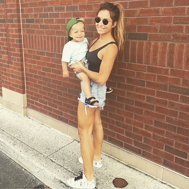 Check out latest Instagram pictures of Hollywood singer Jessie James Decker. Jessie James Decker,singer Jessie James Decker,Jessie James Decker hot pics,Jessie James Decker hot images,Jessie James Decker hot photos,Jessie James Decker hot stills,Jessie James Decker hot pictures