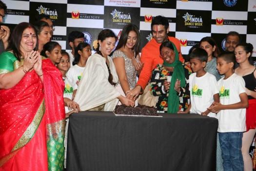 Bollywood choreographer Sandip Soparrkar, actors Sharbani Mukherjee and Neetu Chandra during the unveiling of India Dance week season 4 trophy, in Mumbai on April 12, 2017. 2017.