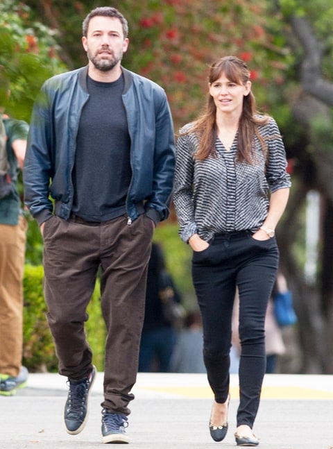Ben Affleck and Jennifer Garner's pictures. Ben Affleck and Jennifer Garner,Ben Affleck,Jennifer Garner,Ben Affleck and Jennifer Garner Divorce,Ben Affleck Jennifer Garner divorce,Ben Affleck Divorce,Jennifer Garner Divorce