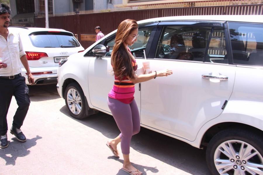 Bollywood actress Malaika Arora Khan and Amrita Arora spotted after workout session. Malaika Arora Khan and Amrita Arora,Malaika Arora Khan,Amrita Arora,Malaika Arora Khan spotted after workout session,Amrita Arora spotted after workout session