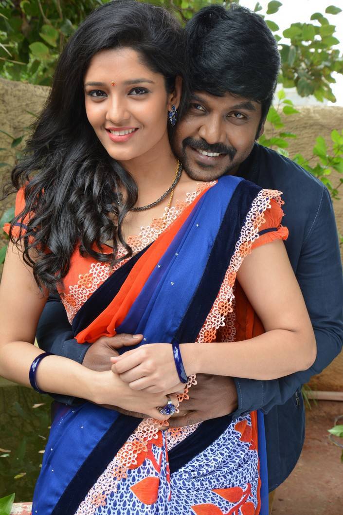 Shivalinga is an upcoming Tamil horror comedy movie written, directed by P. Vasu and produced by R. Ravindran. Starring Raghava Lawrence and Ritika Singh in the lead role, while Shakthi, Vadivelu, Radharavi, Bhanupriya, Urvashi and Madhuvanti Arun are in the supporting characters. Raghava Lawrence,Ritika Singh,Shivalinga,Shivalinga movie stills,Shivalinga movie pics,Shivalinga movie images,Shivalinga movie photos,Shivalinga movie pictures,Shivalinga pics,Shivalinga images,Shivalinga photos,Shivalinga stills,Shivalinga pictures