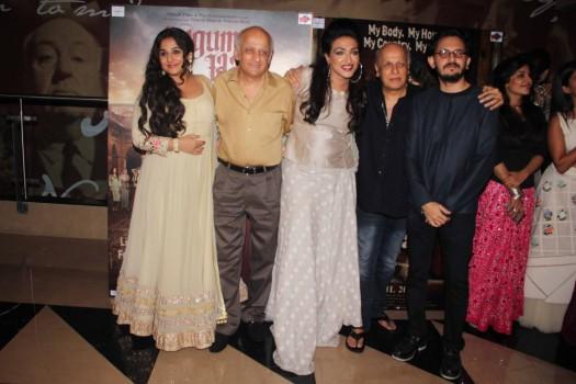Begum Jaan special screening held in Mumbai on April 13, 2017. Celebs like Vidya Balan, Poonam Rajput, Ravija Chauhan, Pitobash Tripathy, Mishti Chakravarty, Pallavi Sharda, Sayani Gupta, Gauhar Khan, Priyanka Setia, Fllora Saini, Ridhima Tiwari and others spotted at the special screening.