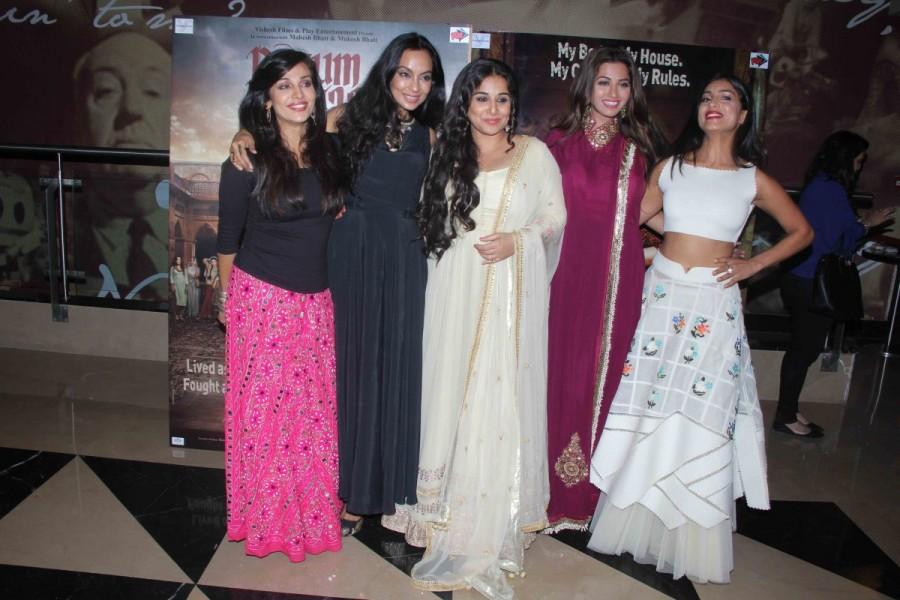 Begum Jaan special screening held in Mumbai on April 13, 2017. Celebs like Vidya Balan, Poonam Rajput, Ravija Chauhan, Pitobash Tripathy, Mishti Chakravarty, Pallavi Sharda, Sayani Gupta, Gauhar Khan, Priyanka Setia, Fllora Saini, Ridhima Tiwari and others spotted at the special screening. Begum Jaan special screening,Begum Jaan,Vidya Balan,Poonam Rajput,Ravija Chauhan,Pitobash Tripathy,Mishti Chakravarty,Pallavi Sharda,Sayani Gupta,Gauhar Khan,Priyanka Setia,Fllora Saini,Ridhima Tiwari