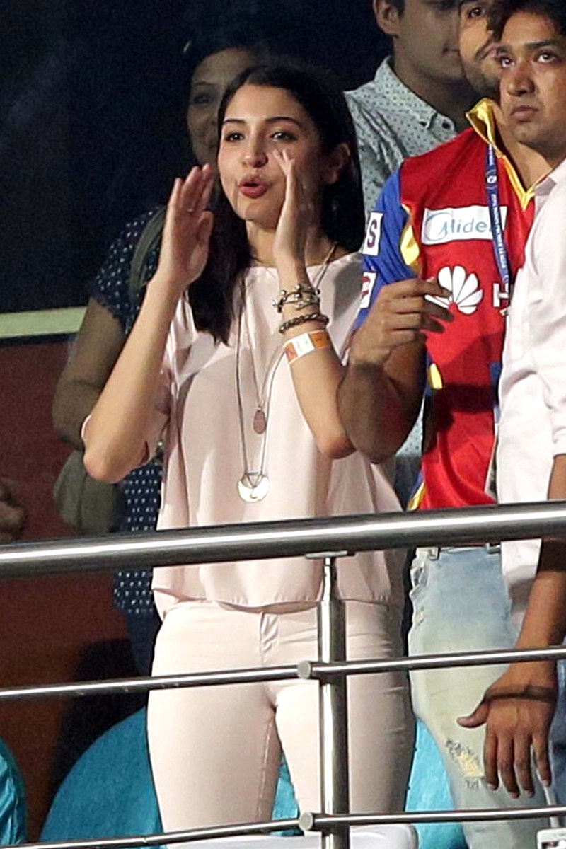 Anushka Sharma Cheering For RCB During The IPL Match Anushka Sharma Cheering For RCB During The IPL Match,Anushka Sharma,actress Anushka Sharma,Anushka Sharma and virat kohli,virat kohli,ipl,Royal Challengers Bangalore
