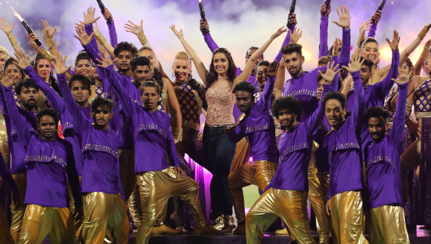 Yesterday, Shraddha Kapoor had performed at the opening ceremony of IPL in Kolkata. Shraddha Kapoor had captivated the audience's present at Eden Garden's with her spectacular dance moves. The talented actress had set the stage on fire when she had performed dynamically on songs from her hit films likes Aashiqi 2 and Ek Villain. Shraddha Kapoor,actress Shraddha Kapoor,Shraddha Kapoor dance moves,IPL,IPL 2017
