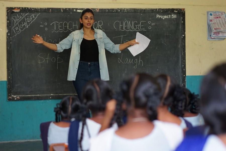 South Indian actress Rakul Preet Singh volunteers with Teach for Change. Rakul Preet Singh,actress Rakul Preet Singh,Teach for Change,Rakul Preet Singh pics,Rakul Preet Singh images,Rakul Preet Singh stills,Rakul Preet Singh pictures,Rakul Preet Singh photos